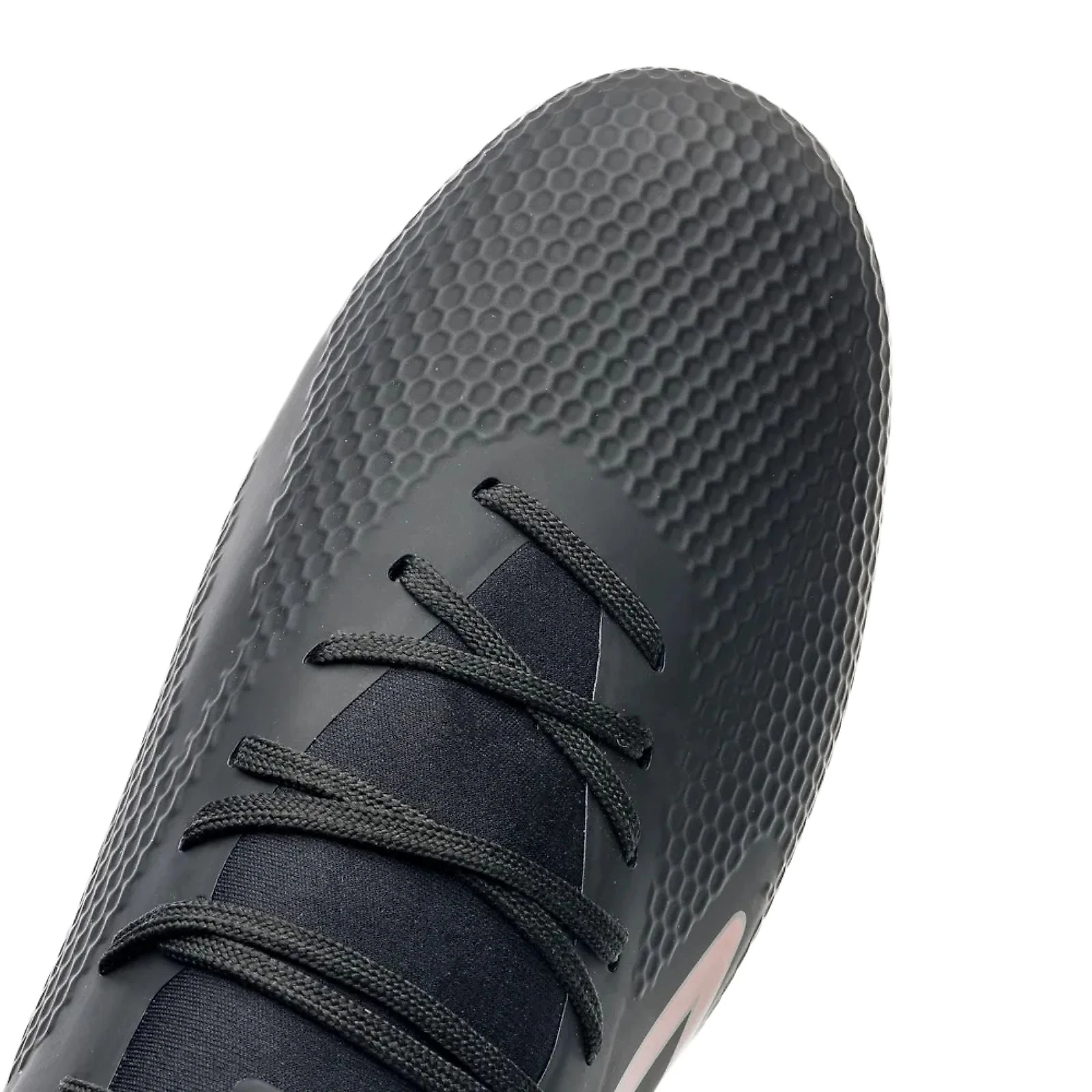 Chuteira Campo Umbro Adamant Top Speed Club Preto/Vermelho/Branco TAM 37