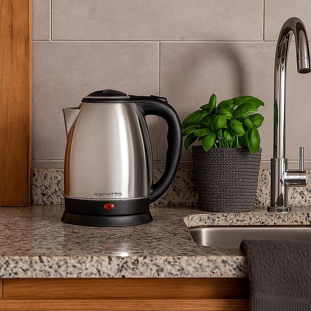 Chaleira Elétrica Agratto, 1,8 Litros, Inox 110 Volts