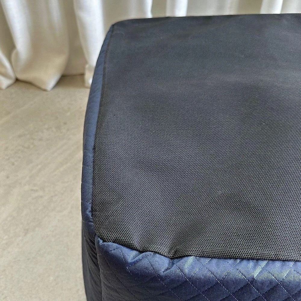 Cama Para Cachorro Toca Quadrada Em Corino + Poliéster Azul Lv Média (m) 40 X 40 X 40 Cm