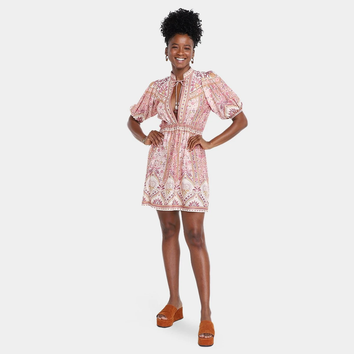 Miniatura Vestido Farm Curto No Meu Jardim Feminino Bege - G