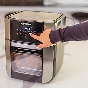 Fritadeira Elétrica sem Óleo Air Fry Britânia Oven BFR2100P 12L - Preta 110V