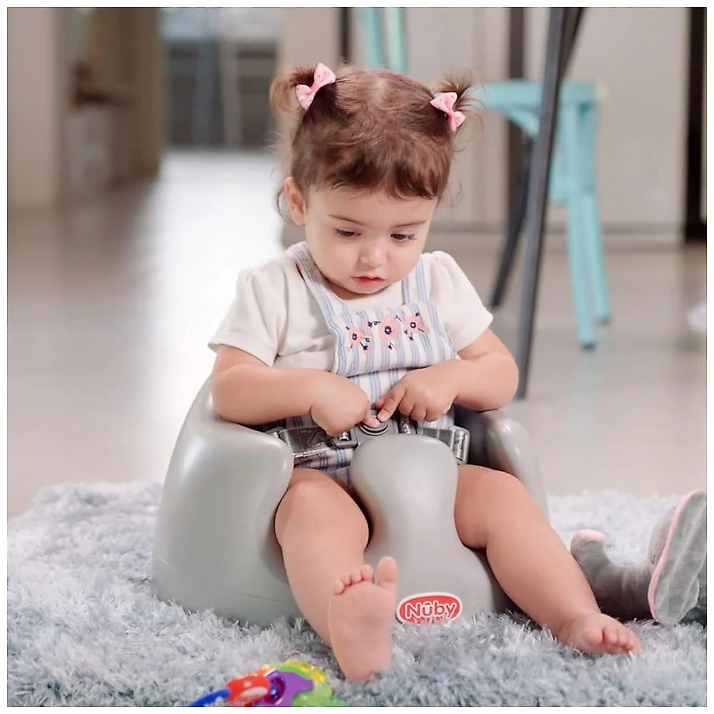 Assento de Chão Nuby My Floor Seat Cinza Ergonômico com Arnês 3 Pontos 4 Meses a 22,7 kg