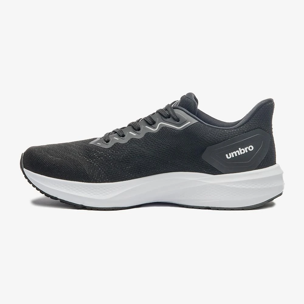 Tênis umbro pro 5 trainer