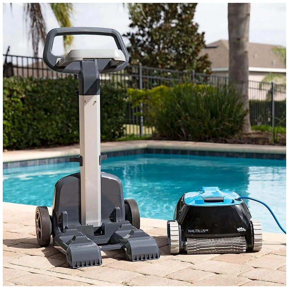 Robô Aspirador para Piscinas Dolphin Nautilus CC, Preto, Escova Ativa, Navegação Inteligente, Cesto de Filtro Top-Load, Modelo 2025, Voltagem 110V﻿