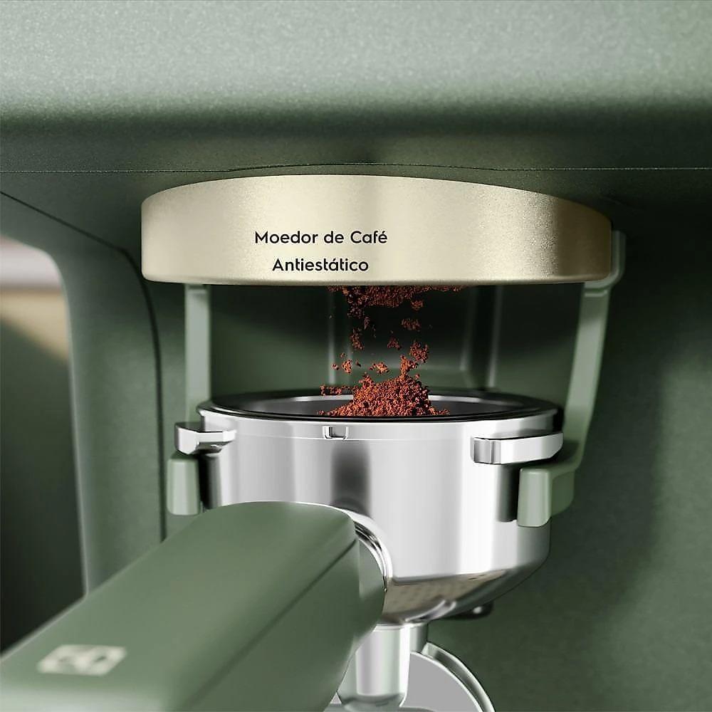 Cafeteira Espresso Expresso Electrolux ECM95 3L Verde 110V