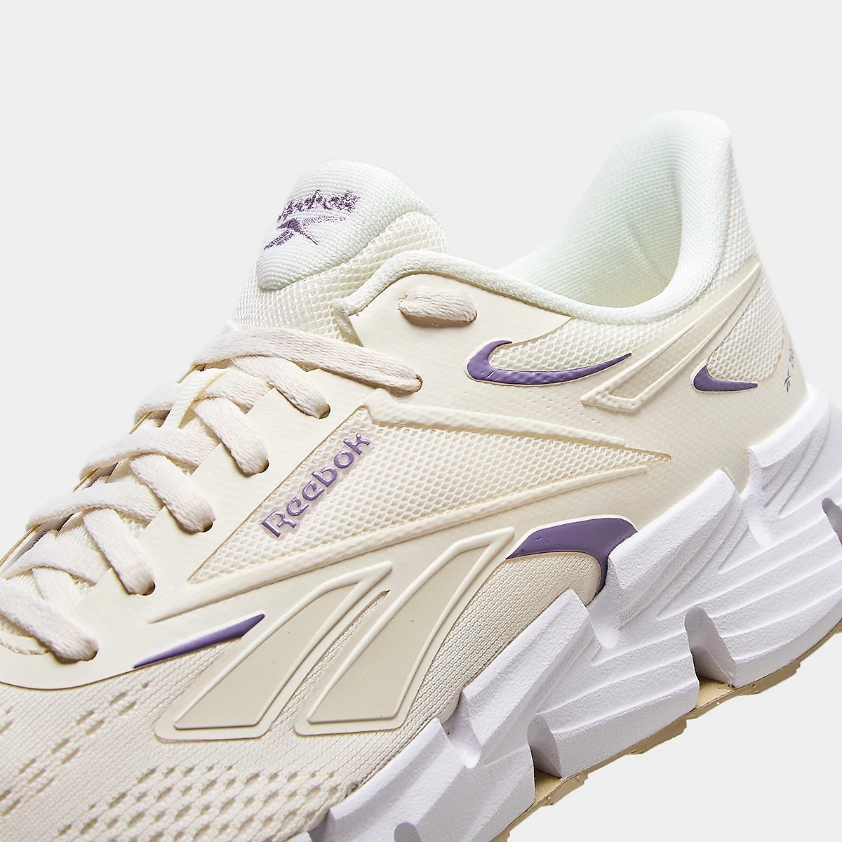 Tênis Reebok Zig Dynamica 6 Feminino Off White - 34