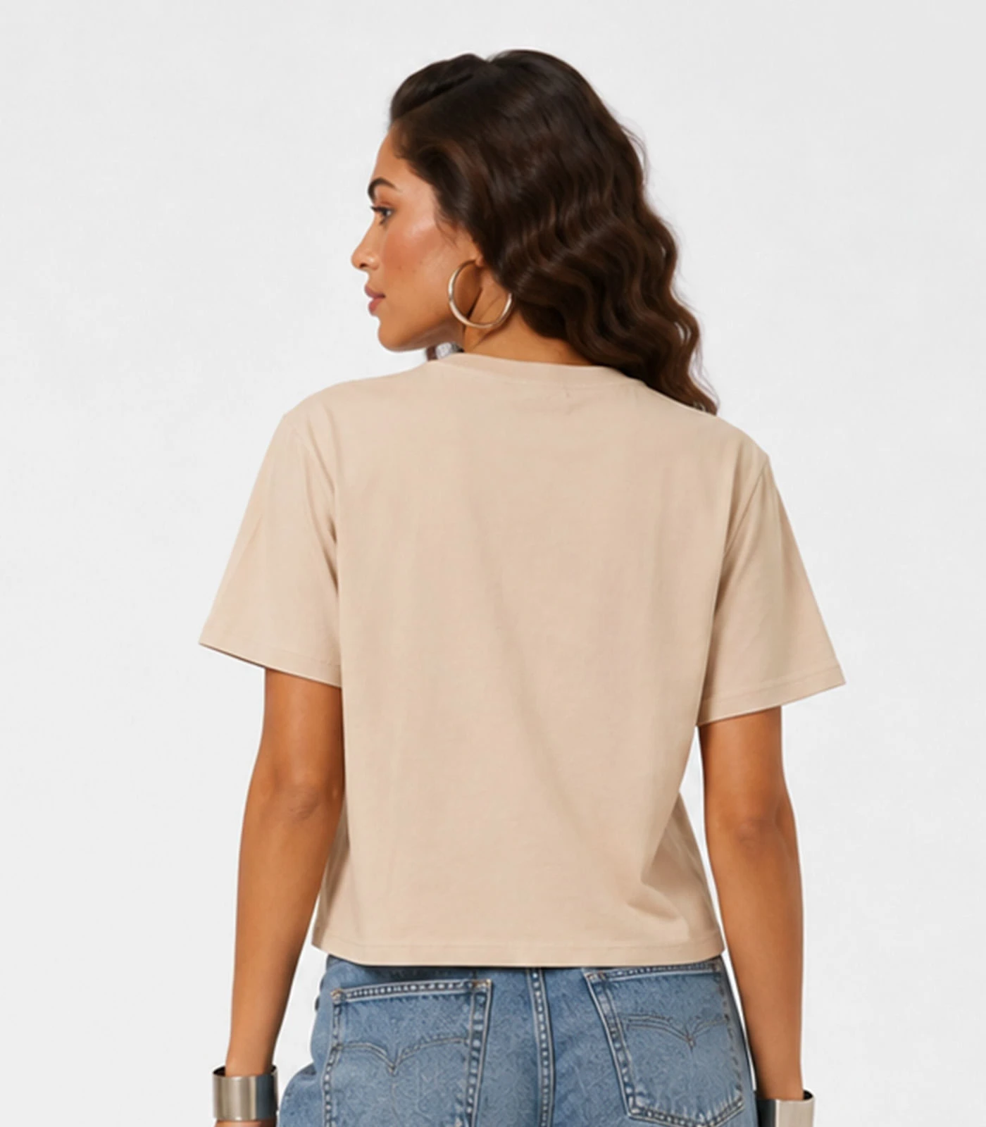 Blusa Feminina Com Estampa De Frase Infinita Cor Bege