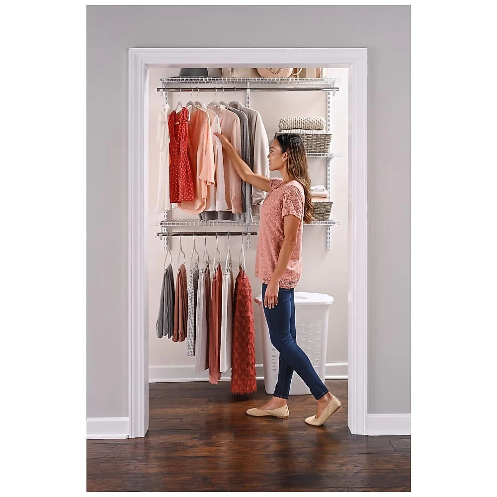 Kit Closet Aramado 2,4 Metros com Prateleiras Expansíveis e Hastes Telescópicas Personalizável Rubbermaid Branco