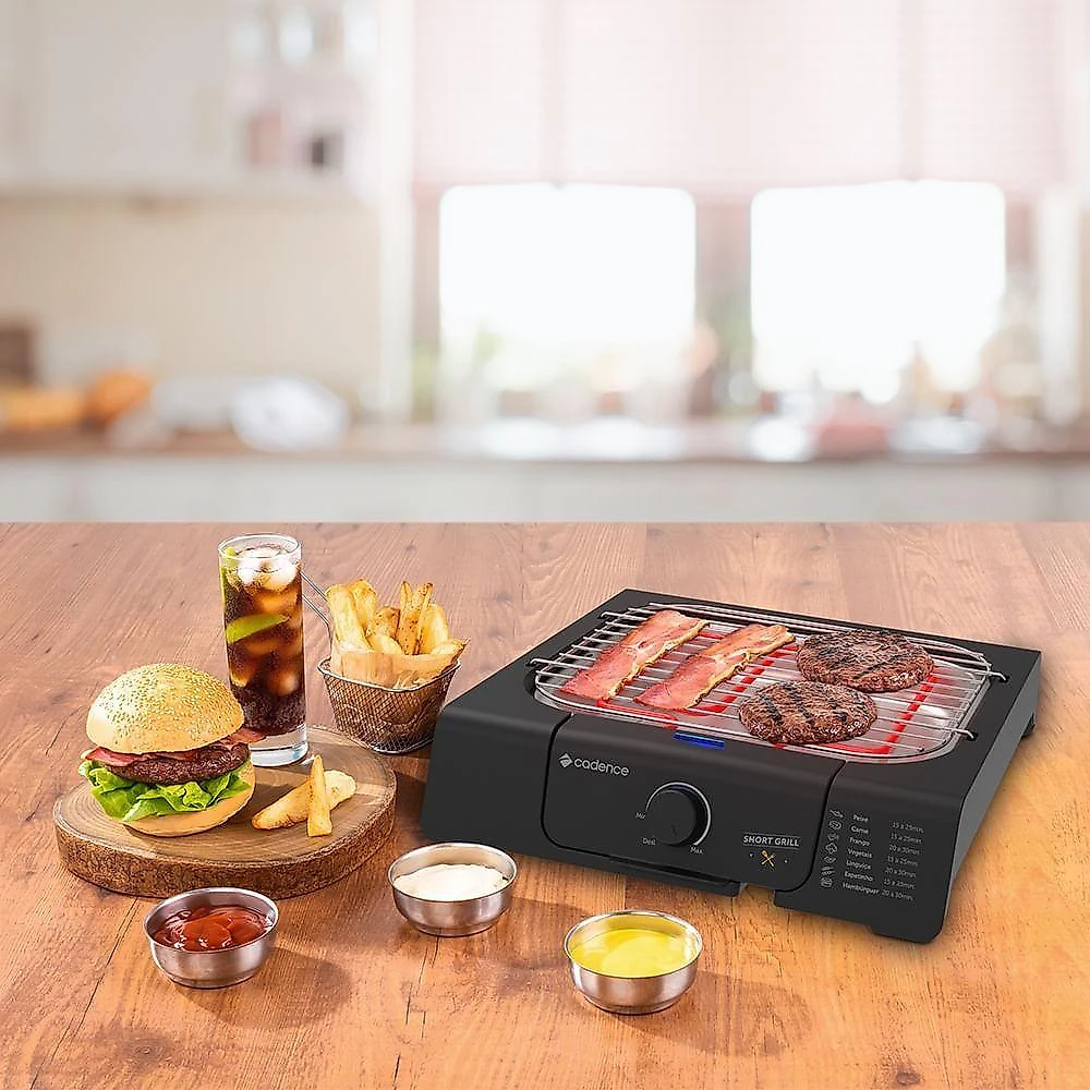 Churrasqueira Elétrica Portátil Short Grill GRL805 1200W em Inox e Preto 220V