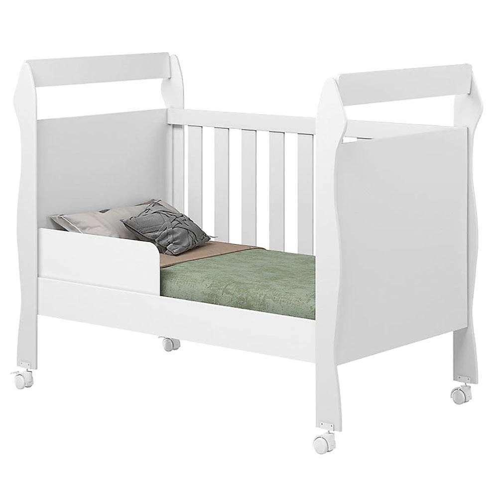 Guarda Roupa Infantil Flocos 3 Portas 2 Gavetas MDF 70CM Branco com Berço e Colchão Tigus Móveis