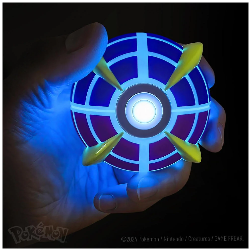 Réplica Poké Bola Original The Wand Company metal eletrônica com sensor de movimento luz multicolor base expositora numerada
