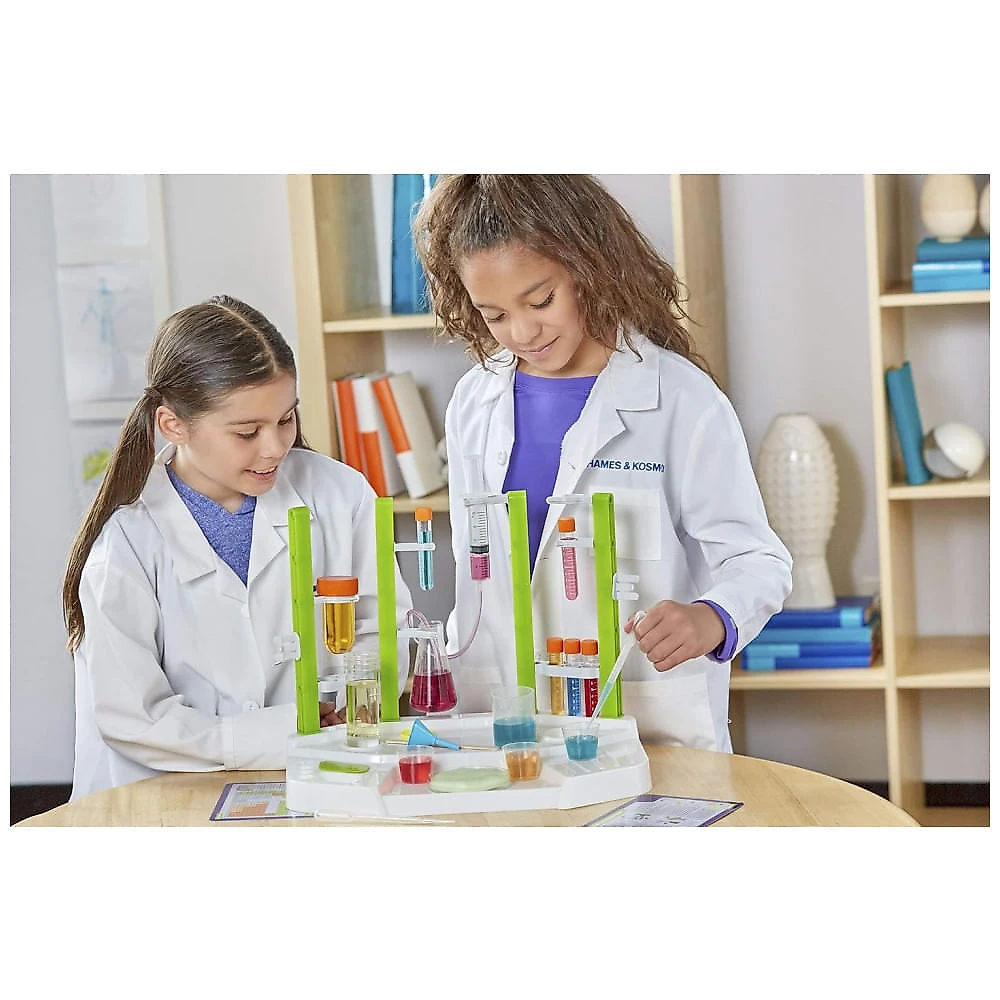 Kit de experimentos científicos Ooze Labs 20 atividades seguras de química, incluindo lodo, pela Thames Kosmos. 110v