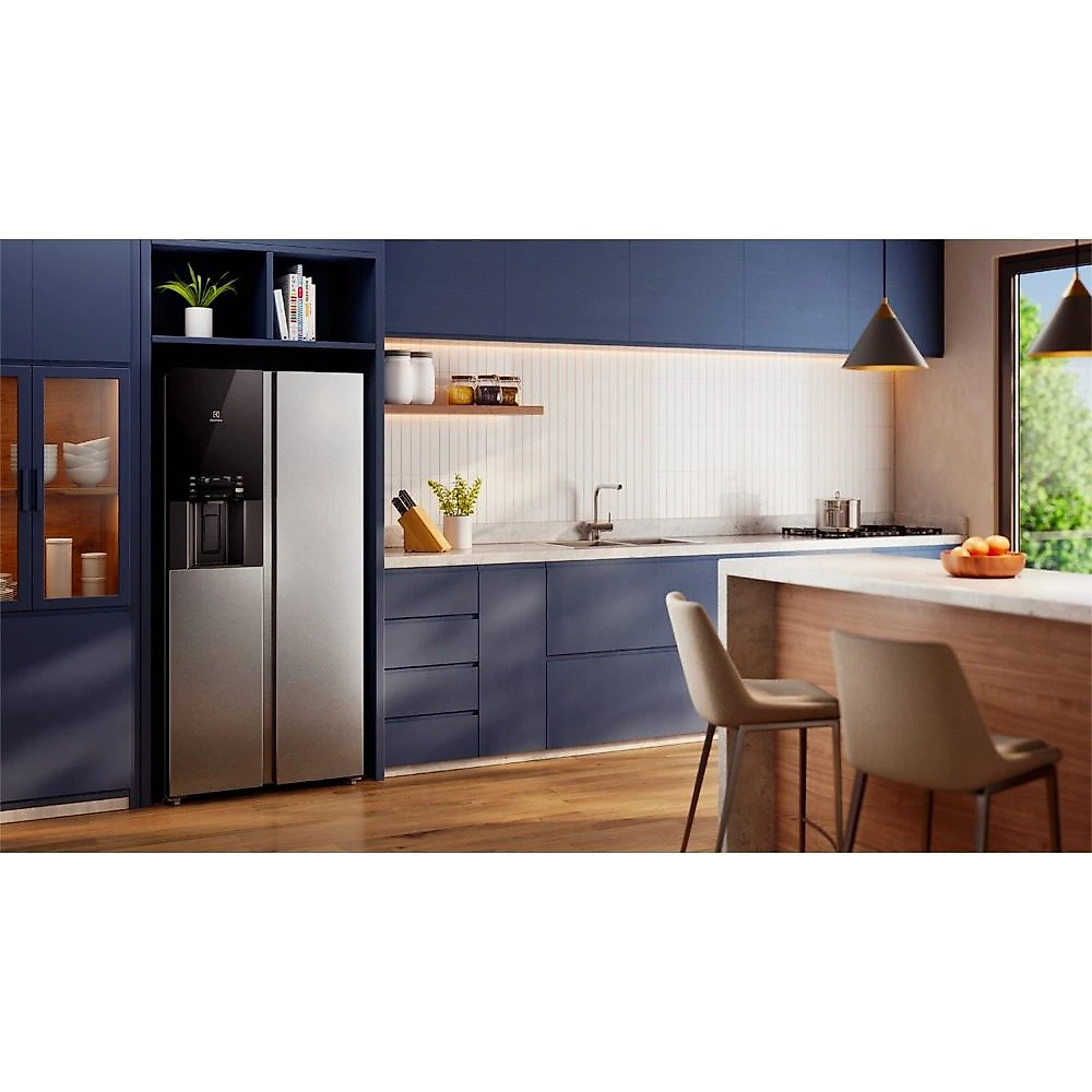 Geladeira Electrolux Frost Free Inverter 481L AutoSense e Água e Gelo na Porta Side by Side Inox Look (ES4WS) 110