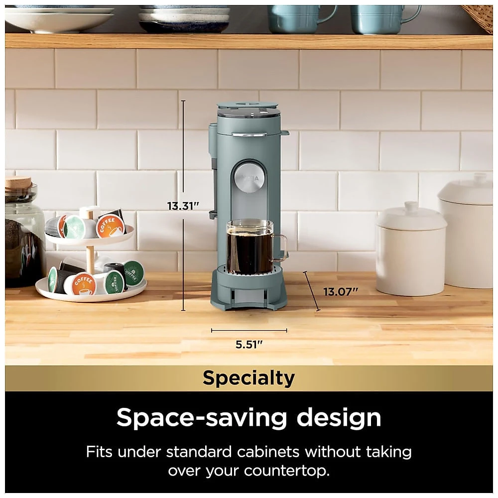Cafeteira Programável 4 em 1 para Capsulas ou Café Moído, Frio ou Quente com Batetor de Leite, 110V Ninja PB051SG, Verde 110v