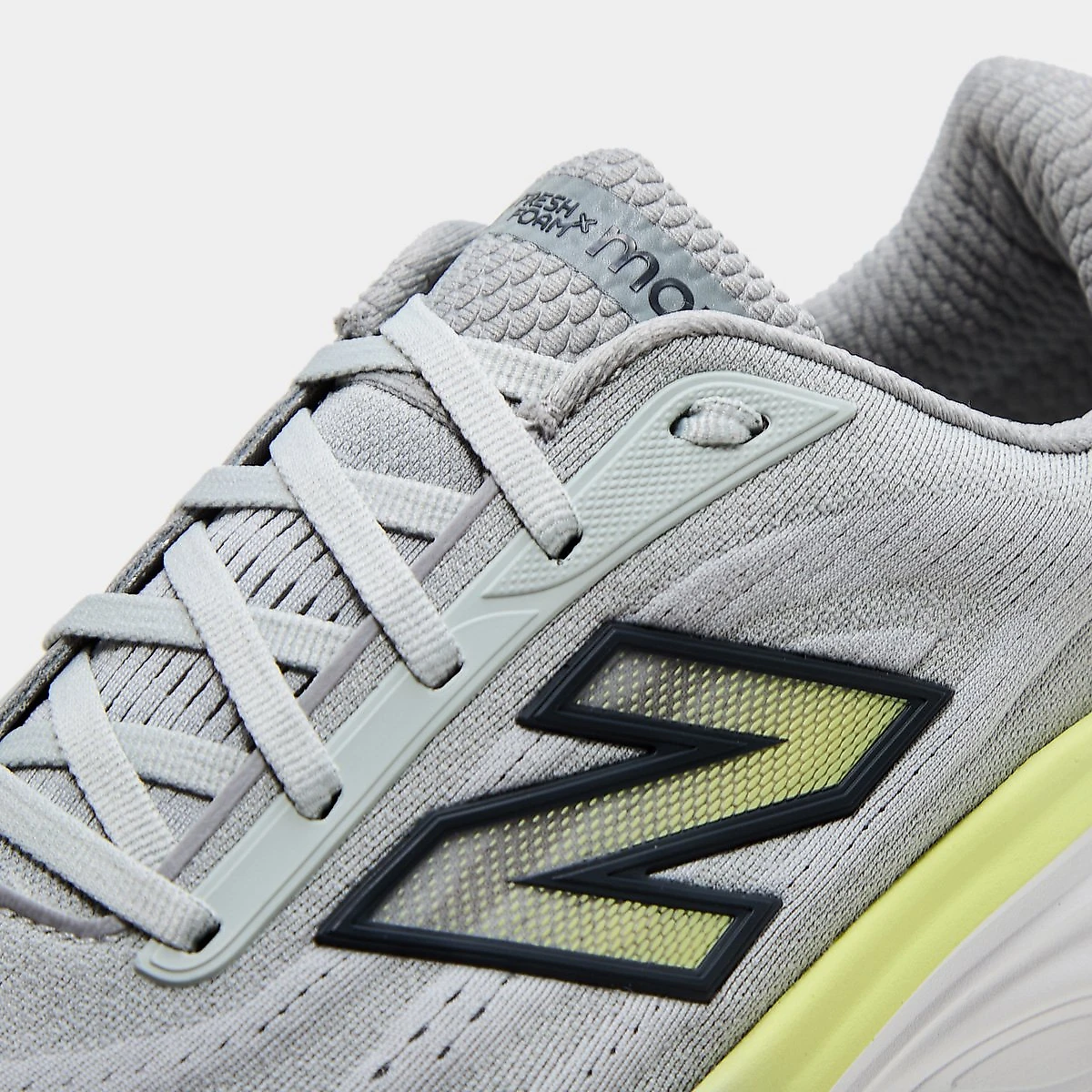 Tênis New Balance Fresh Foam x More V6 Masculino Verde+Amarelo - 38