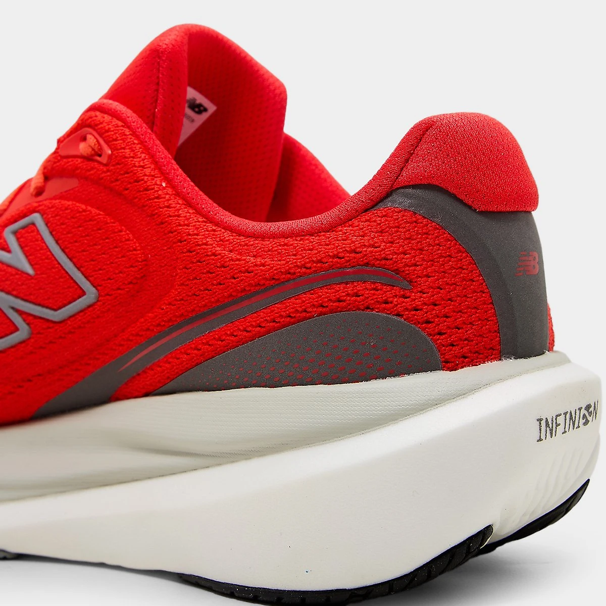 Tênis New Balance Infinion 1080 V15 Masculino Vermelho Claro - 38