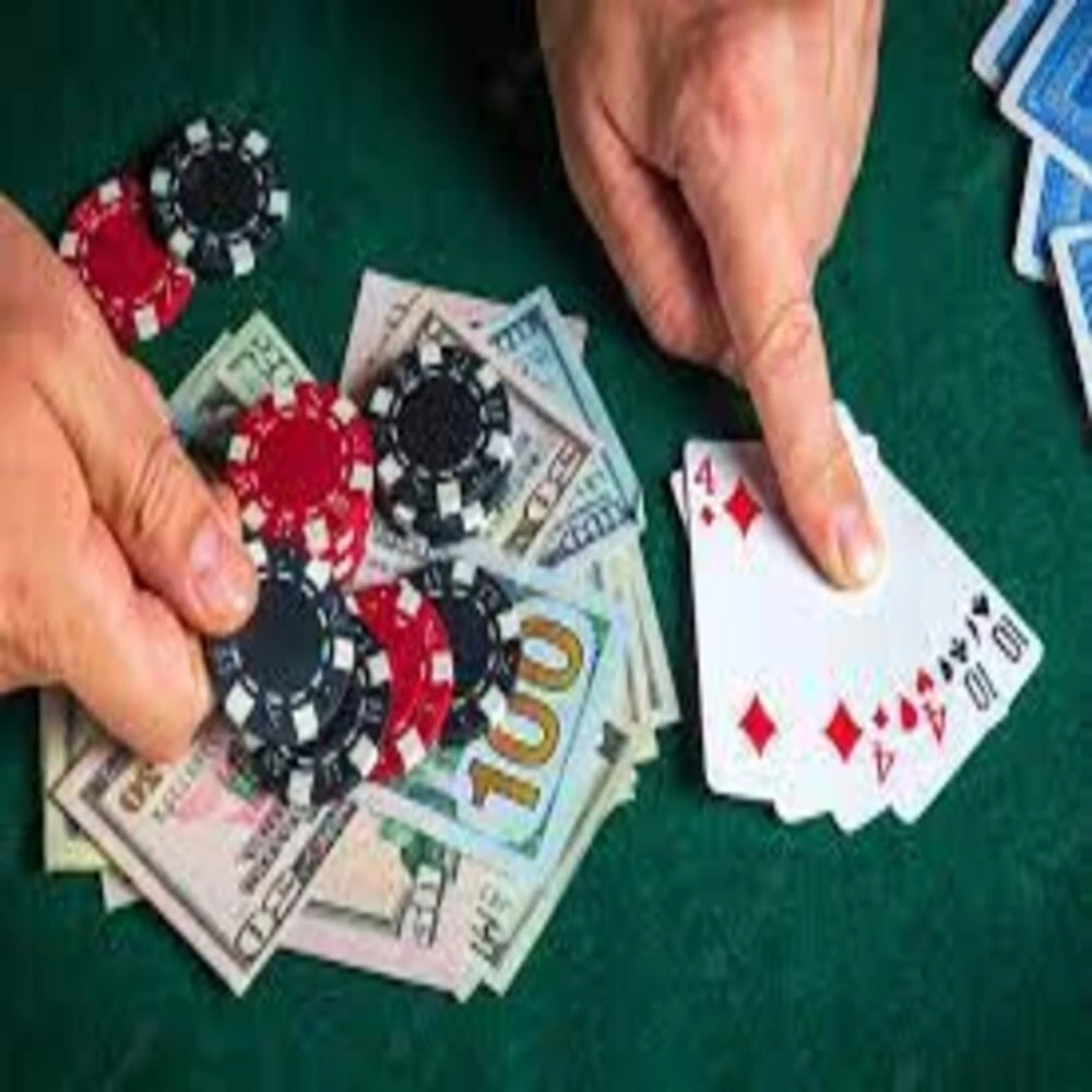 Miniatura Kit Poker Profissional Maleta 500 Fichas Oficiais Baralho