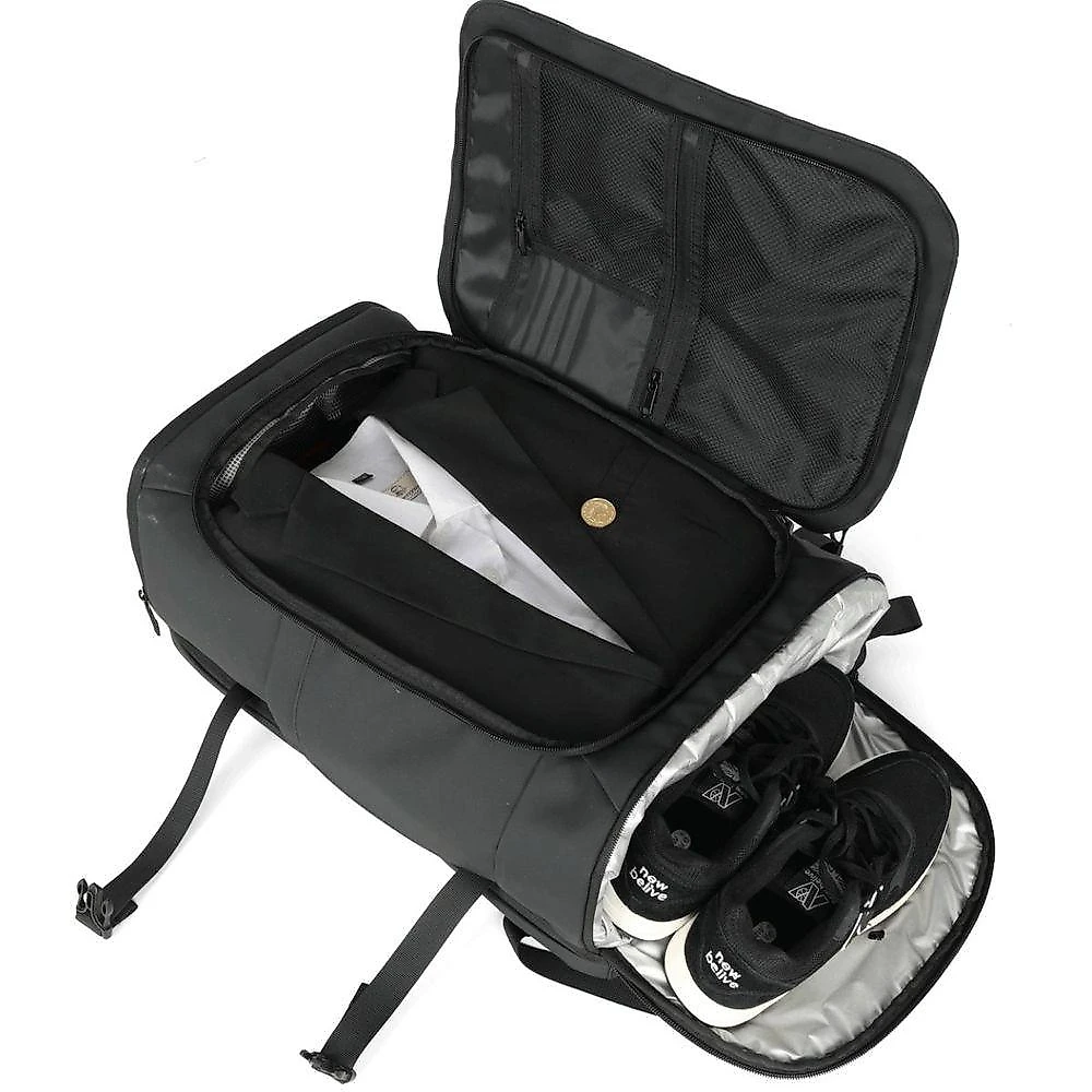Mochila para Notebook Up4you Pu Impermeável Porta Calçados 25L Preto Executiva