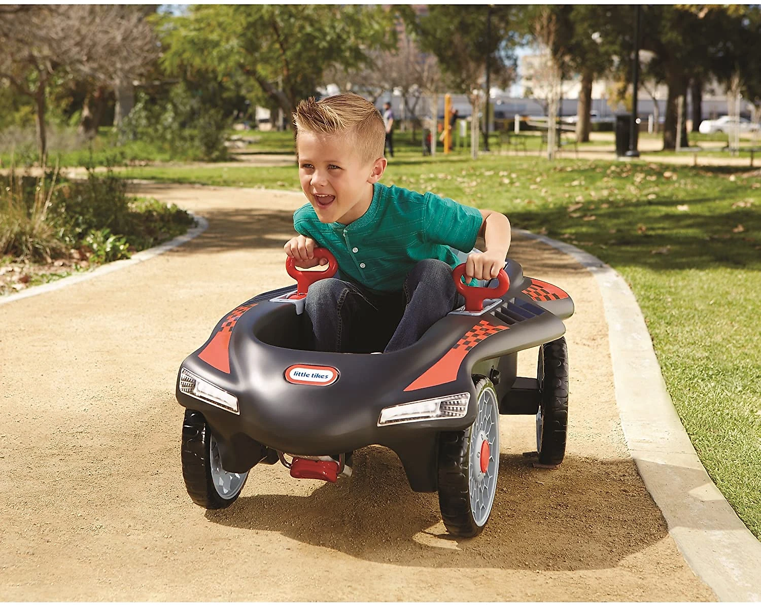 Little Tikes Quadriciclo de Passeio para Crianças de 3 a 10 Anos Preto