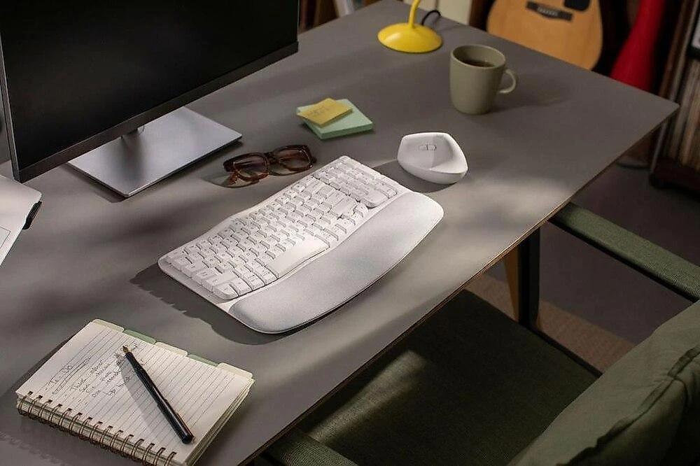 Teclado Ergonômico sem fio Logitech Wave Keys - Branco