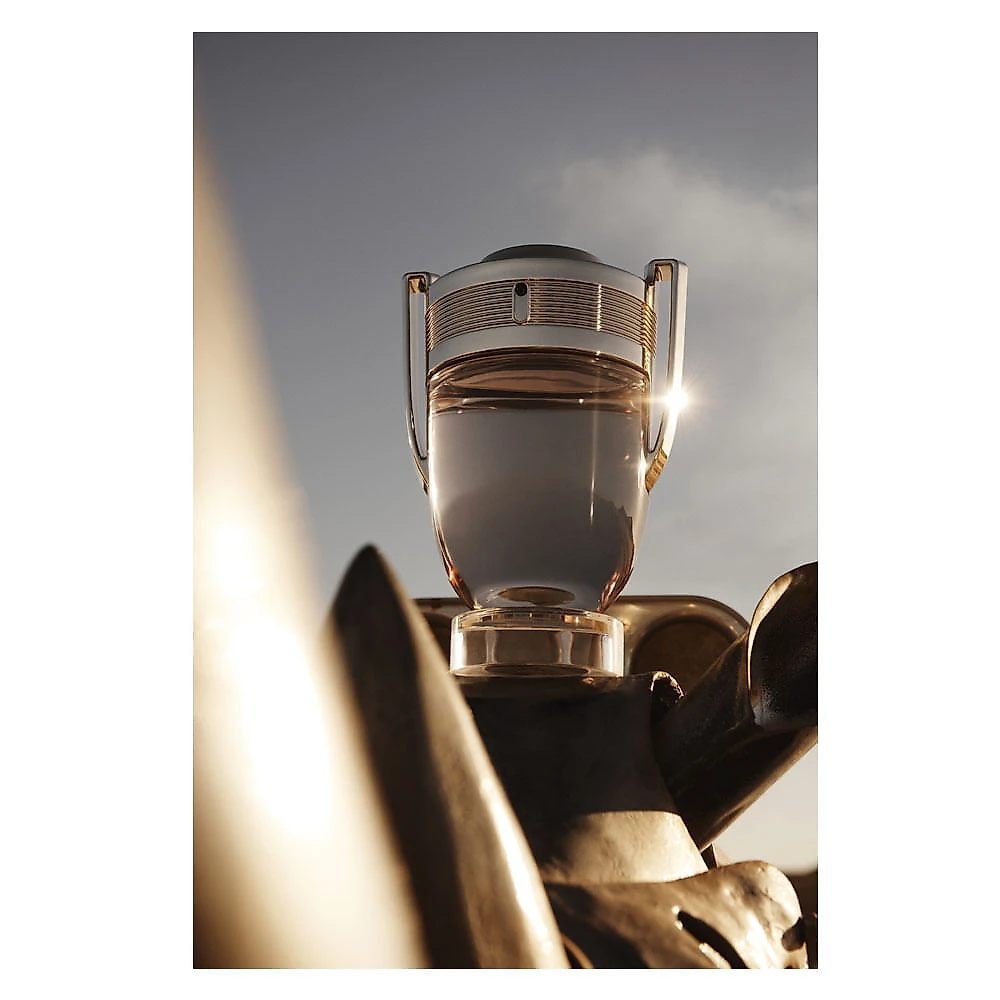 Miniatura Invictus Paco Rabanne - Perfume Masculino - Eau de Toilette 100ml