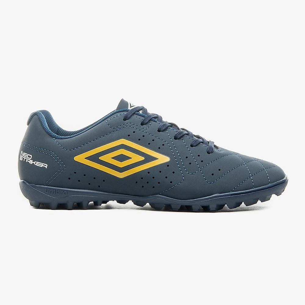 Chuteira society umbro neo striker 40