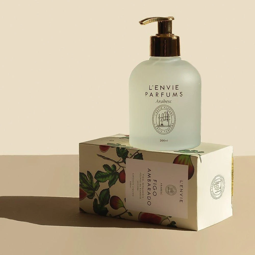 Kit Sabonete Líquido com Refil Figo Ambarado Arabesc Frutal 200ML e 500ML L'envie