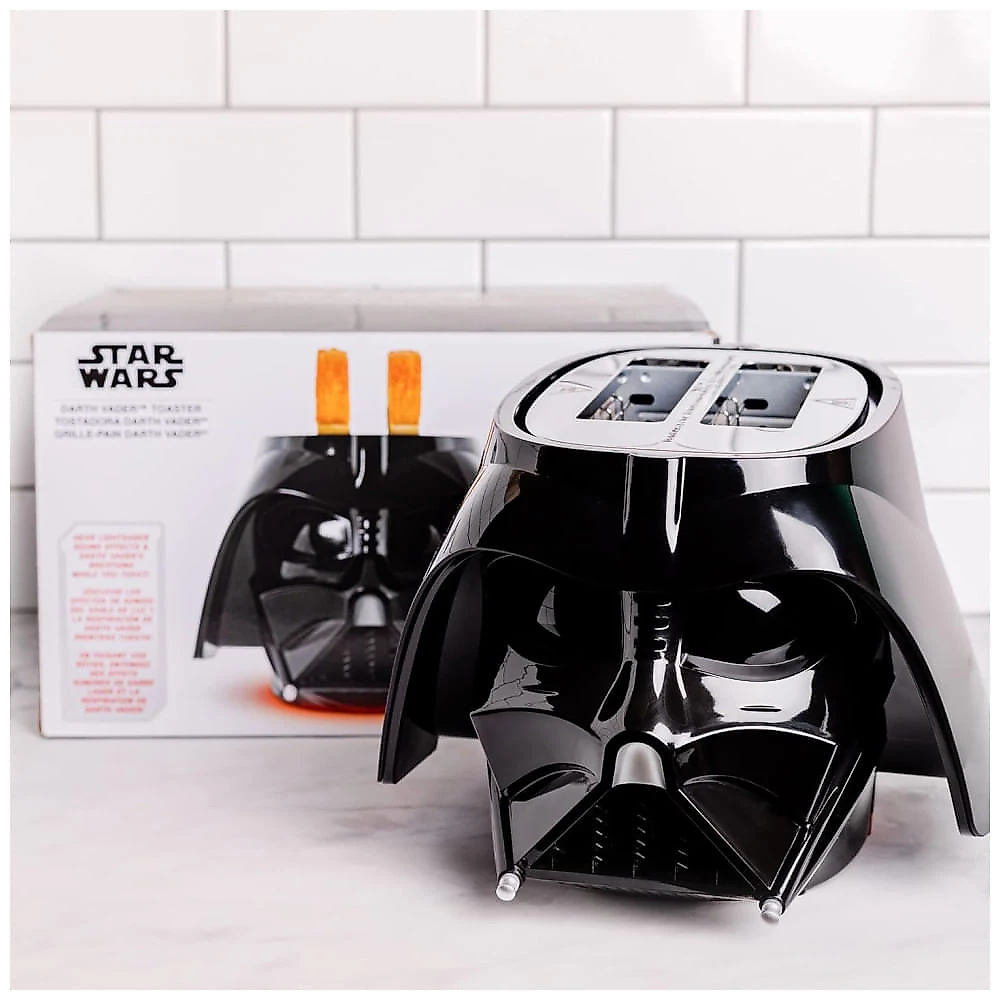 Torradeira 2 Fatias com Tema Star Wars Darth Vader, Acende Luz e Faz Sons, 110V 650W, Uncanny Brands, Preta 110v