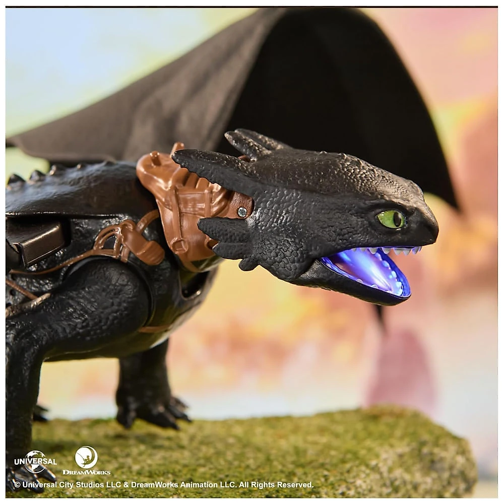 Dragões da Dreamworks - Como Treinar Seu Dragão: Toothless Explosão de Plasma - Boneco de Ação com Asas de 63,5cm, Luzes e Sons - Brinquedo para