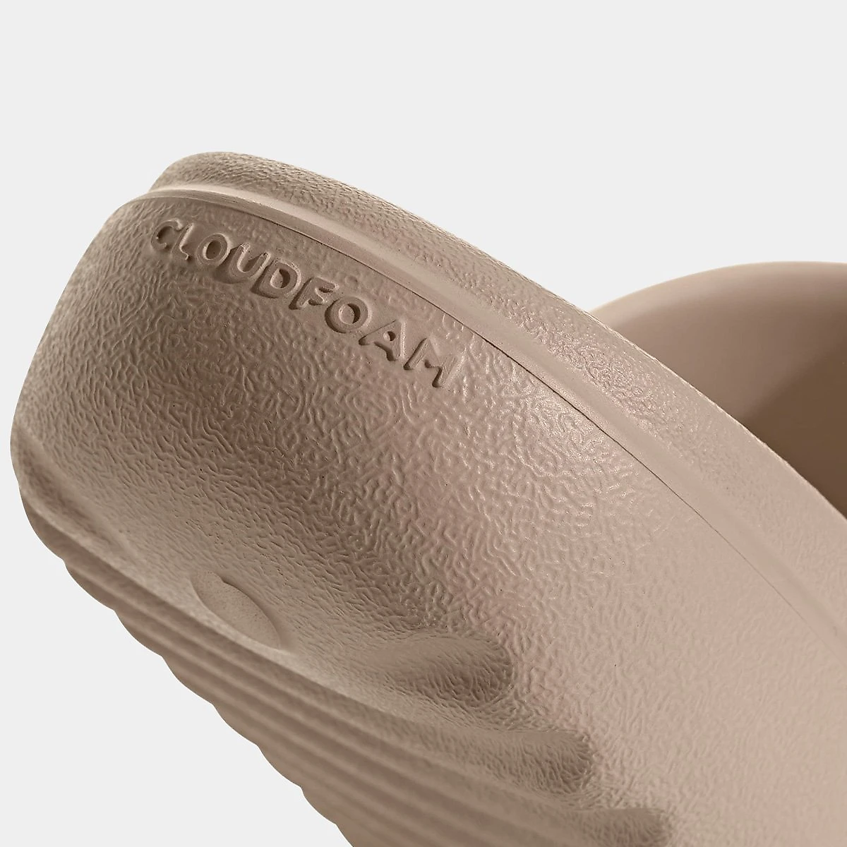Chinelo Adilette Lumia Marrom - 34/35