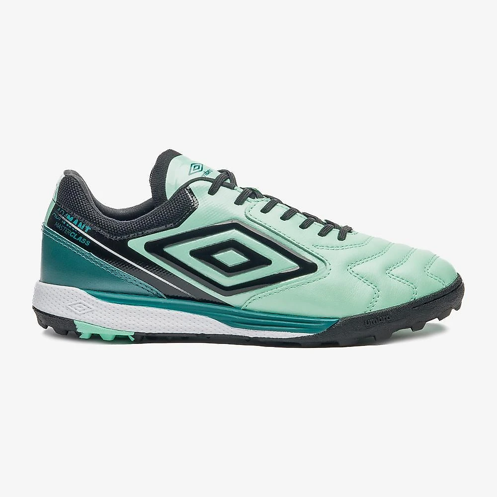 Chuteira society umbro adamant master class pro bump 34