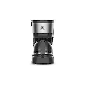 Fritadeira Elétrica Sem Óleo Air Fryer Electrolux Family Efficient EAF50 5L – Grafite + Cafeteira Elétrica Efficiente ECM10 15 Xícaras - Preta 110V