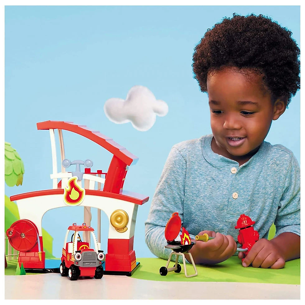 Estação de Bombeiro Little Tikes com Acessórios para Crianças Acima de 3 Anos