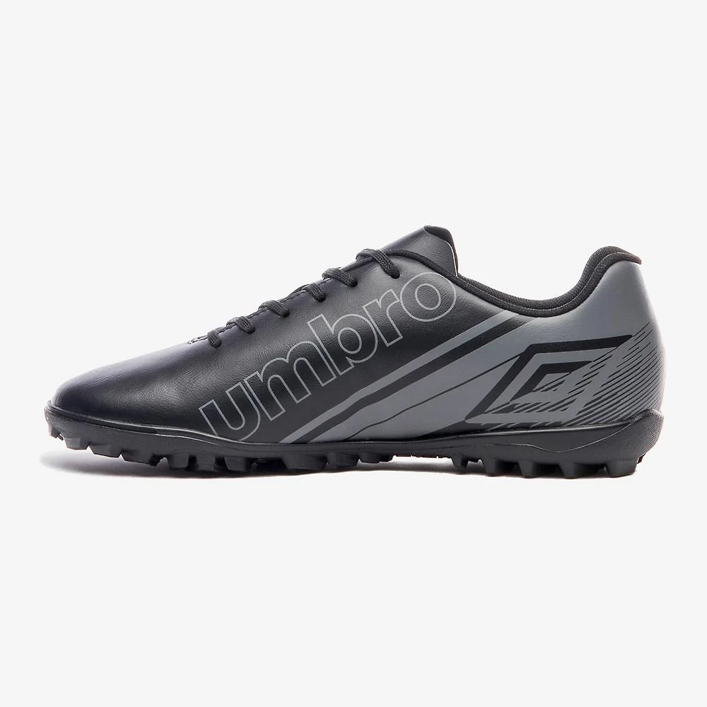 Chuteira society umbro kick