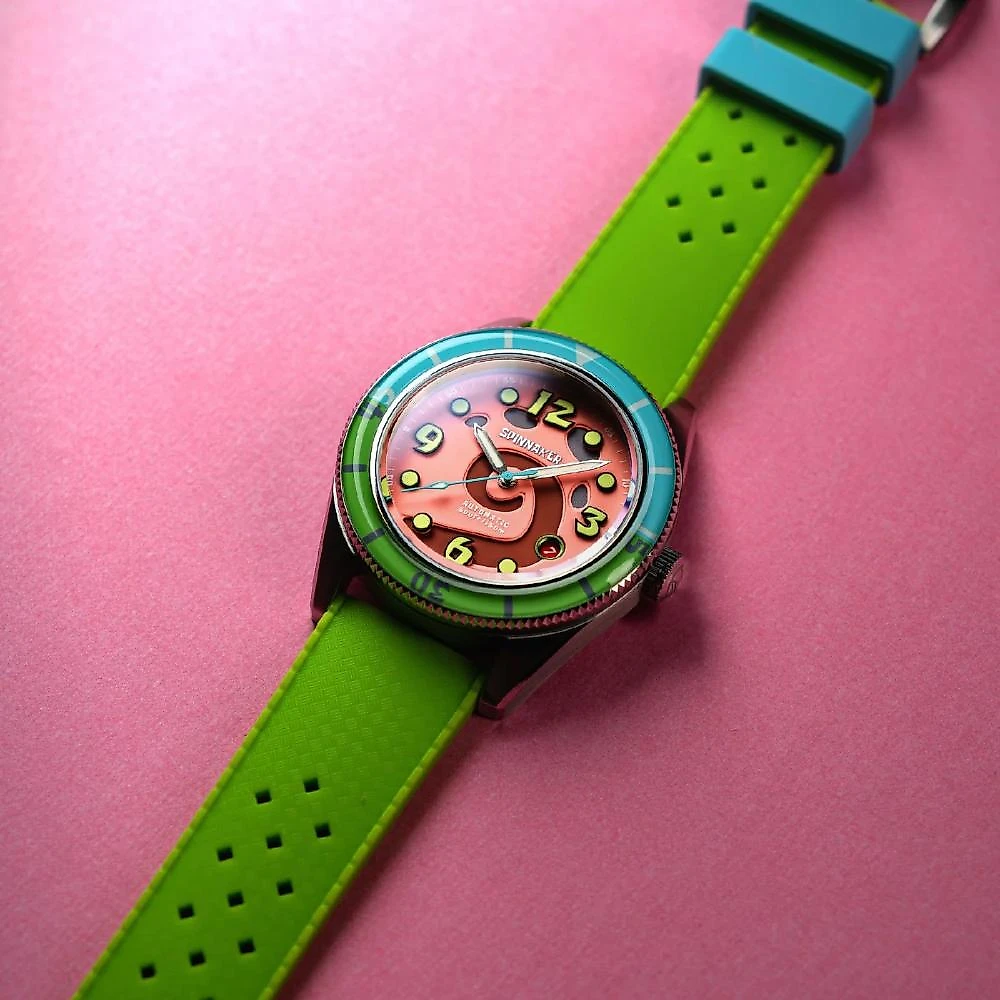 Relógio Spinnaker Fleuss Bob Esponja Pink Gary Limited Edition SP-5151-01