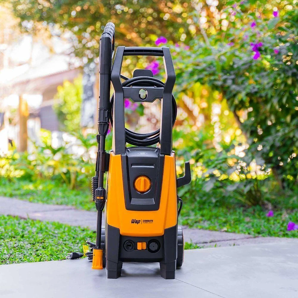 WAP Combate Turbo 2600 Lavadora de Alta Pressão 1700W 2100 PSI 220V com Bico Regulável