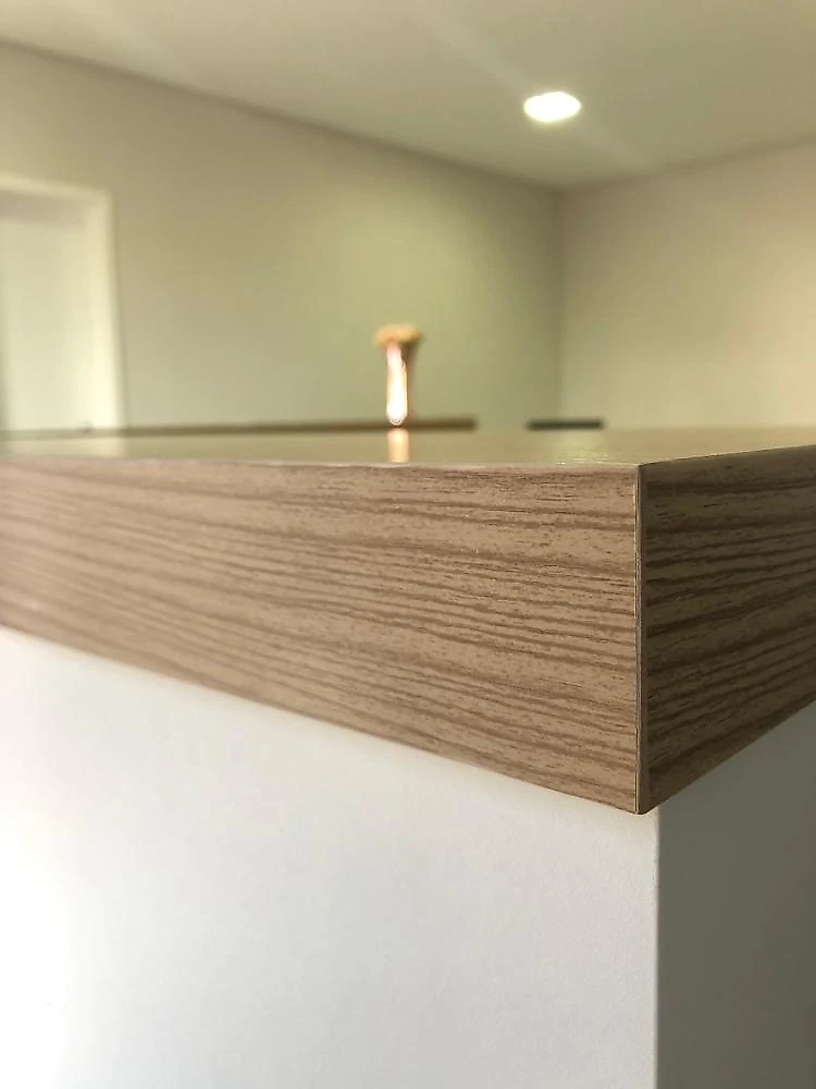 Balcão de Atendimento para Escritório/Recepção em L - Elegante e Funcional 147,7x147,7cm Balcão para Escritório Atendimento Recepção em L 147,7cm Executiva Artany Carvalho/Branco
