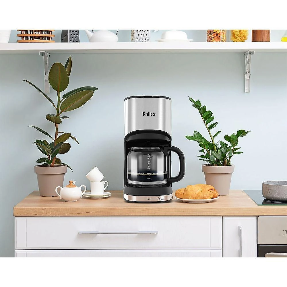 Cafeteira Philco 15 Cafezinhos 550W 600ml PCFE01 220V