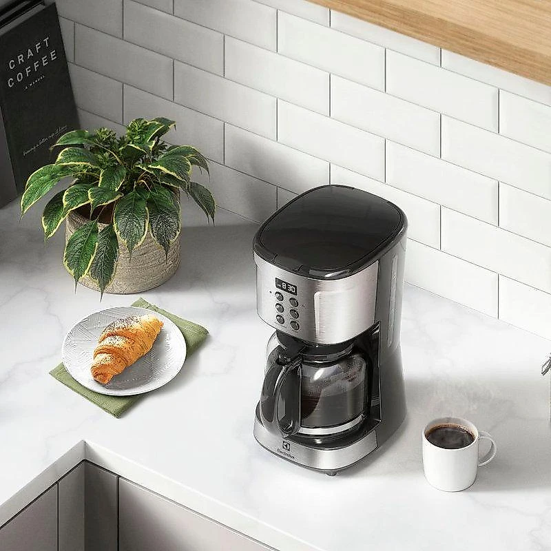 Cafeteira Electrolux Dig Prog 30 Cafés Experience 1 5 L 220V 900 W Cafeteira Elétrica Electrolux Digital Programável Experience