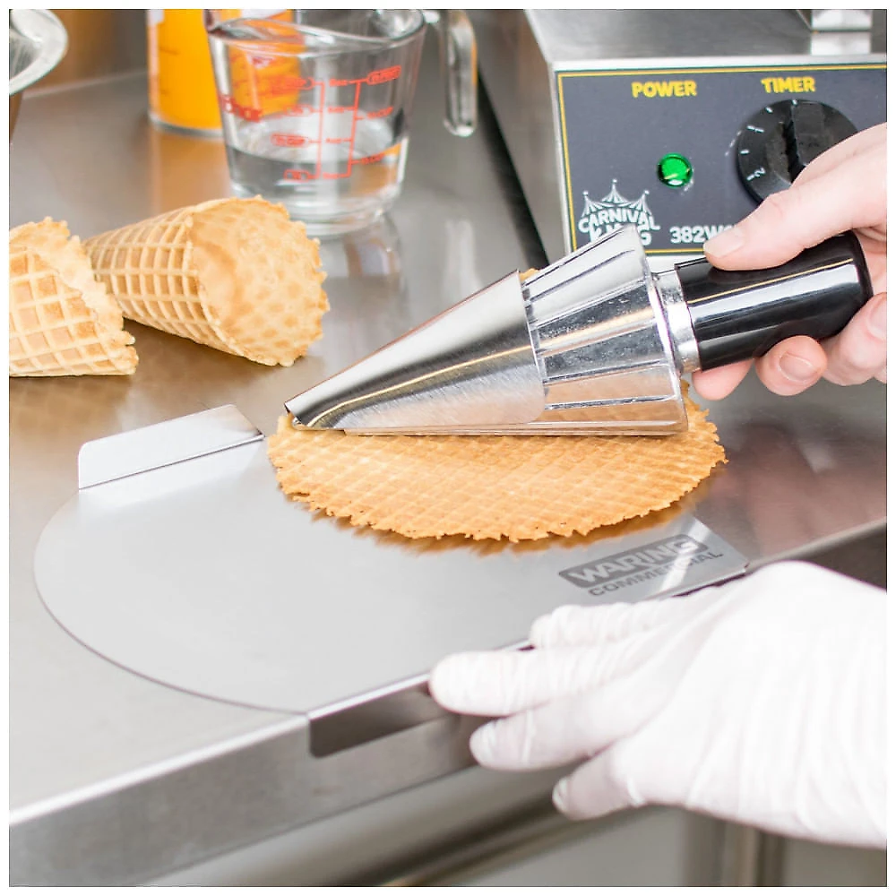 Waring CAC121 Ferramenta de Enrolamento e Formação de Cônico para Waffles