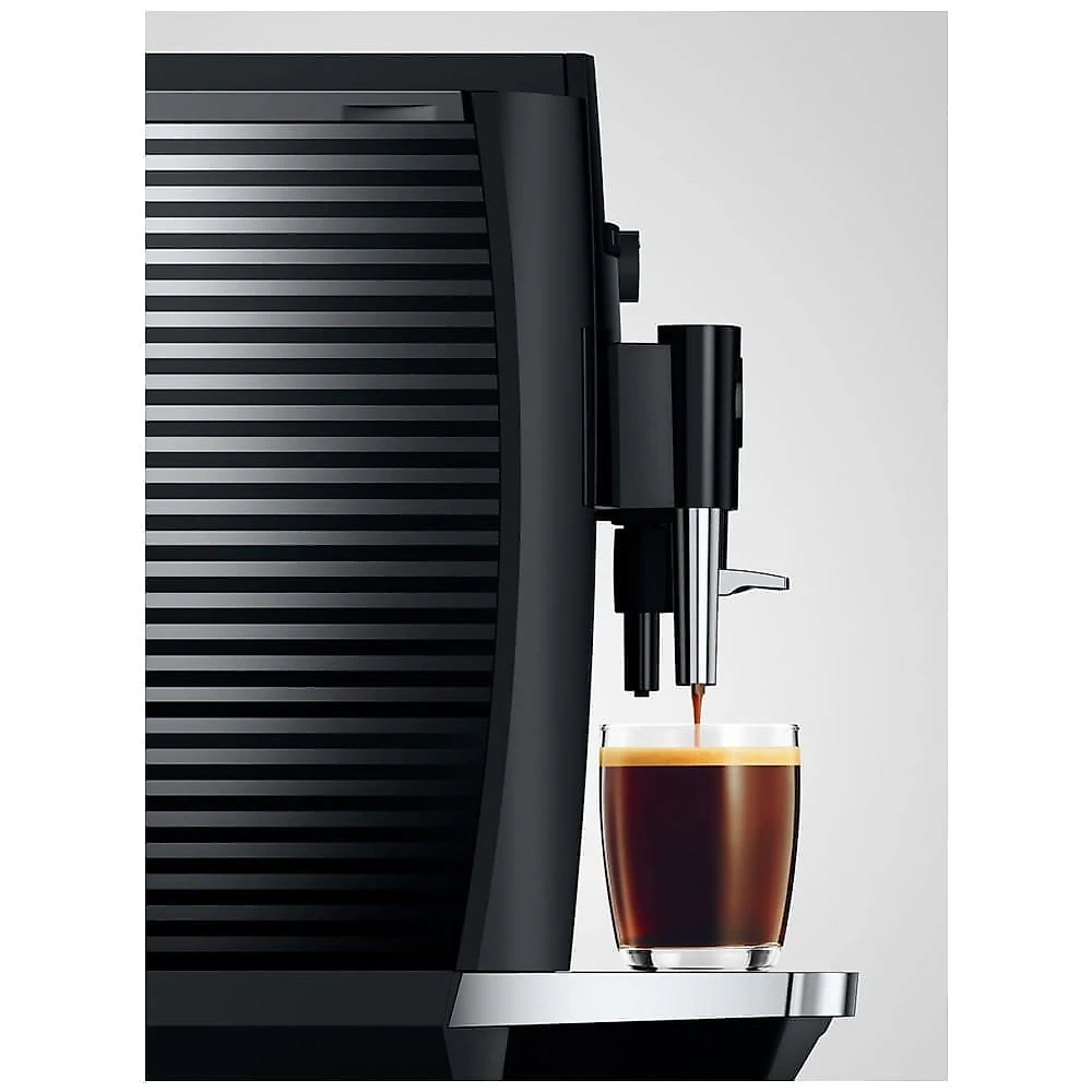 Máquina de Café Expresso Automática com Moedor Embutido, Funções de Pré-Seleção e Visor em LED, 110V 1450W, Jura E4, Preta	...