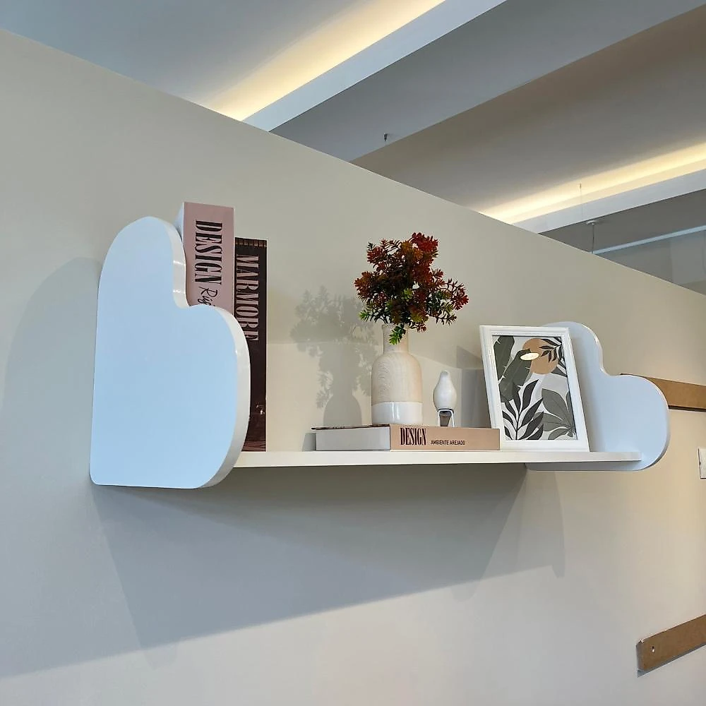 Prateleira de Parede 93 Cm Formato Coração Love Branco