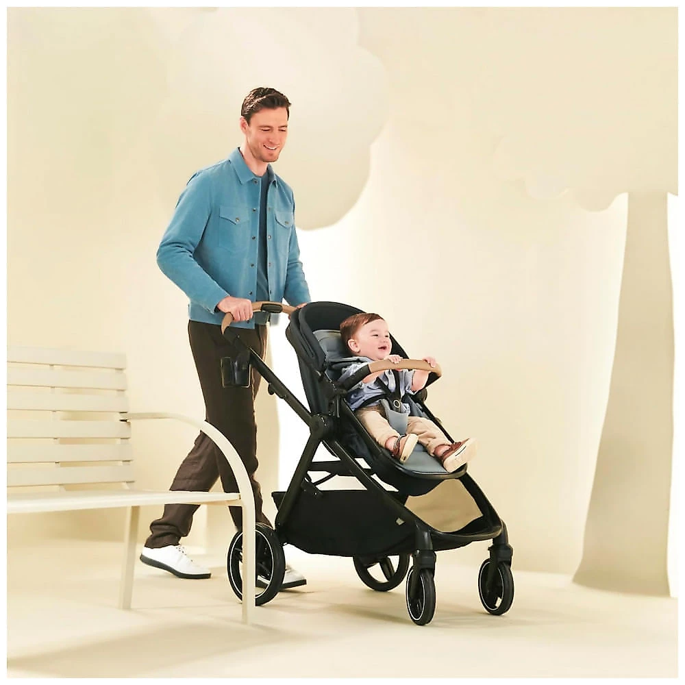 Sistema de Passeio Maxi-Cosi Zelia Pro 5-em-1 com Bebê Conforto Mico Pro Preto Caviar Cáspio