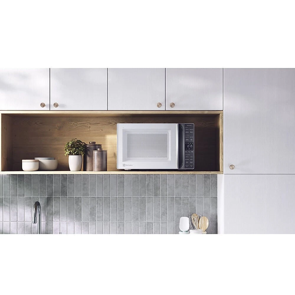 Micro-ondas ME36B Efficient 36 Litros Electrolux Branco - 110V