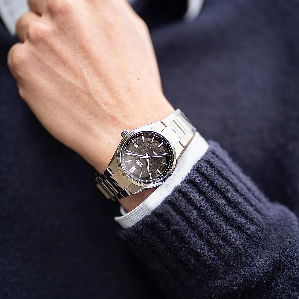Relógio Casio Edifice Automático EFK-110D-1ADR Preto
