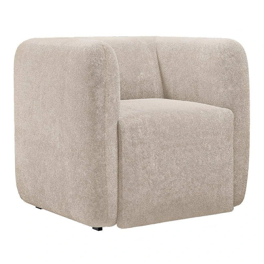 Poltrona Decorativa Living Maya para Sala Bouclé Suede com Espuma D26 Confortável Bege Abmaza
