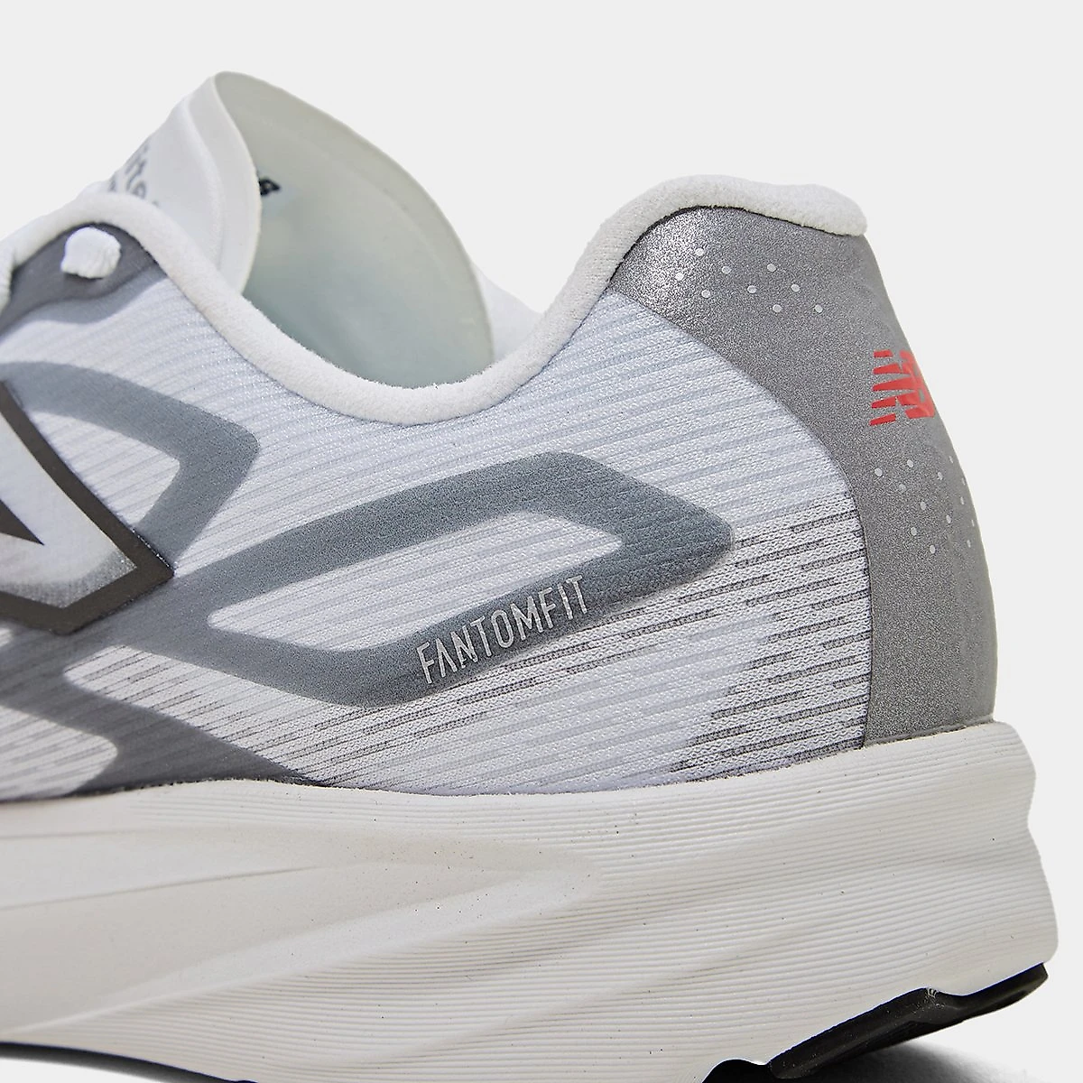Tênis New Balance Fuelcell Flite Masculino Branco+Cinza - 38