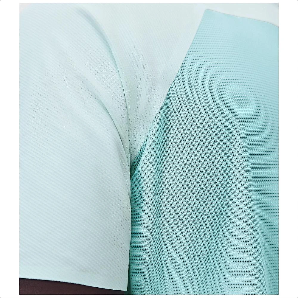 Camiseta On Runnig Performance T Masculina Azul Claro - G