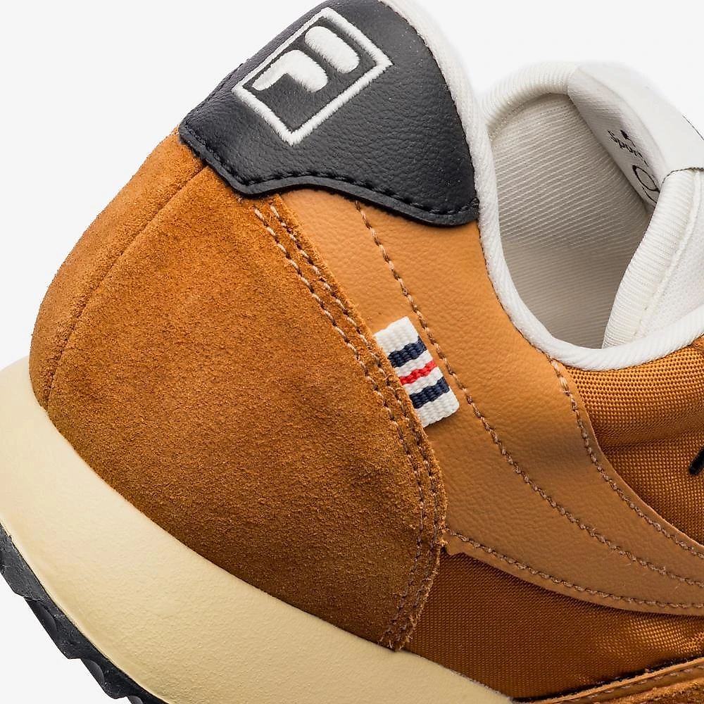 Tênis fila euro jogger vintage feminino 33
