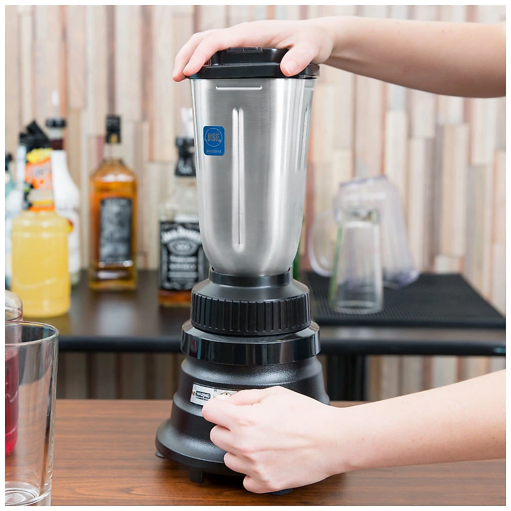 Waring Jarro para Liquidificador Comercial em Aço Inoxidável 946 ml - Alta Durabilidade e Eficiência